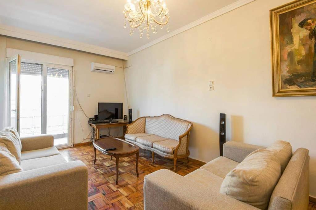 Κεντρικό Κλασικό Διαμέρισμα 2 Δωματίων Apartment Thessaloníki Luaran gambar